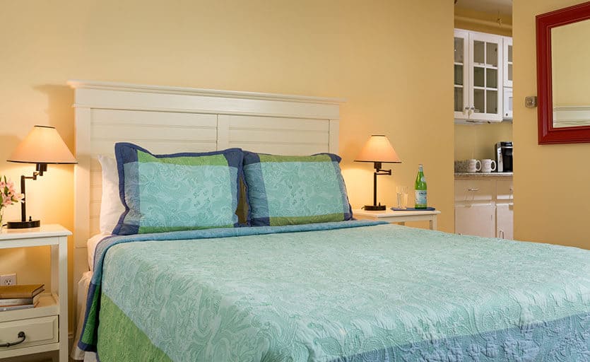Provincetown Queen bedroom suite